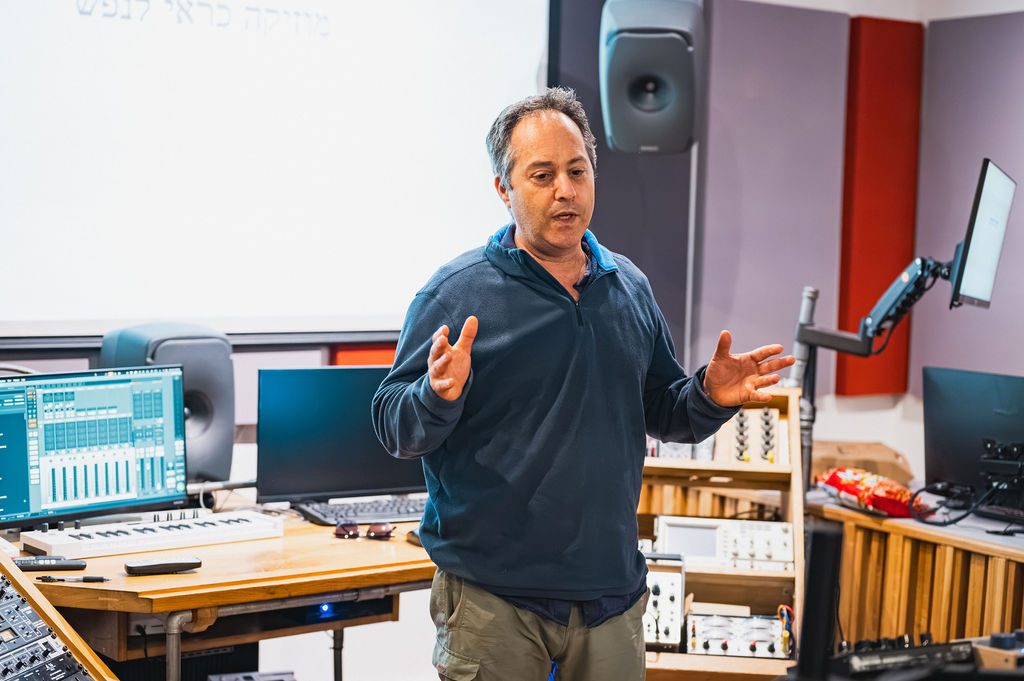 Instructor speaking during the workshop